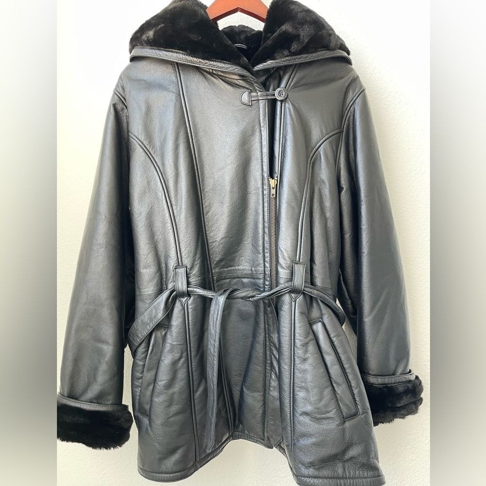 Wilson's Leather Women's Black Hooded Belt Zip Faux Fur Jacket Size 1X like NWOT